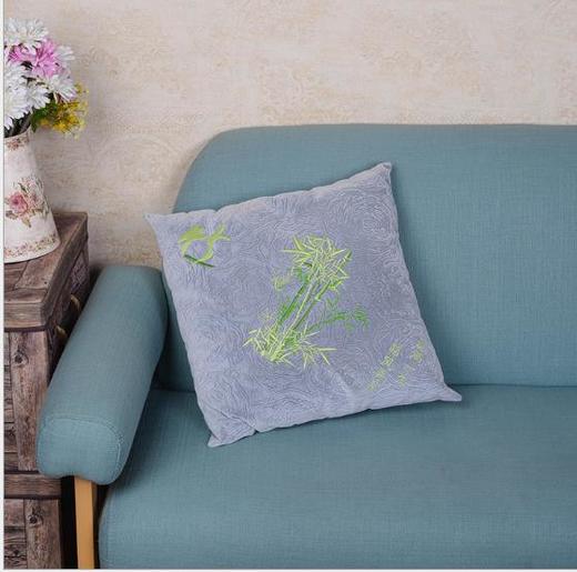 【家居软饰】*四季抱枕PV毛绒沙发靠垫含芯古典汽车抱枕 商品图0