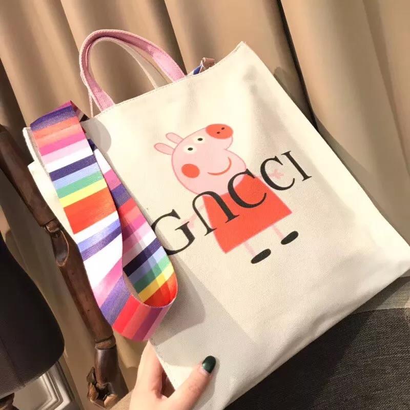 宇宙第一社会人小猪佩奇姐 第一博主乔治哥 联名跨界合作霸气登场!