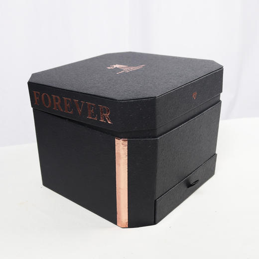 黑魅丽影鲜花花盒 · VIP尊享5个 商品图1