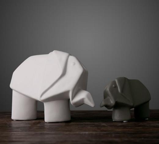 【家居摆件】。贝汉美陶瓷工艺品 简约现代家居装饰品 可爱礼物小象动物摆件 商品图0