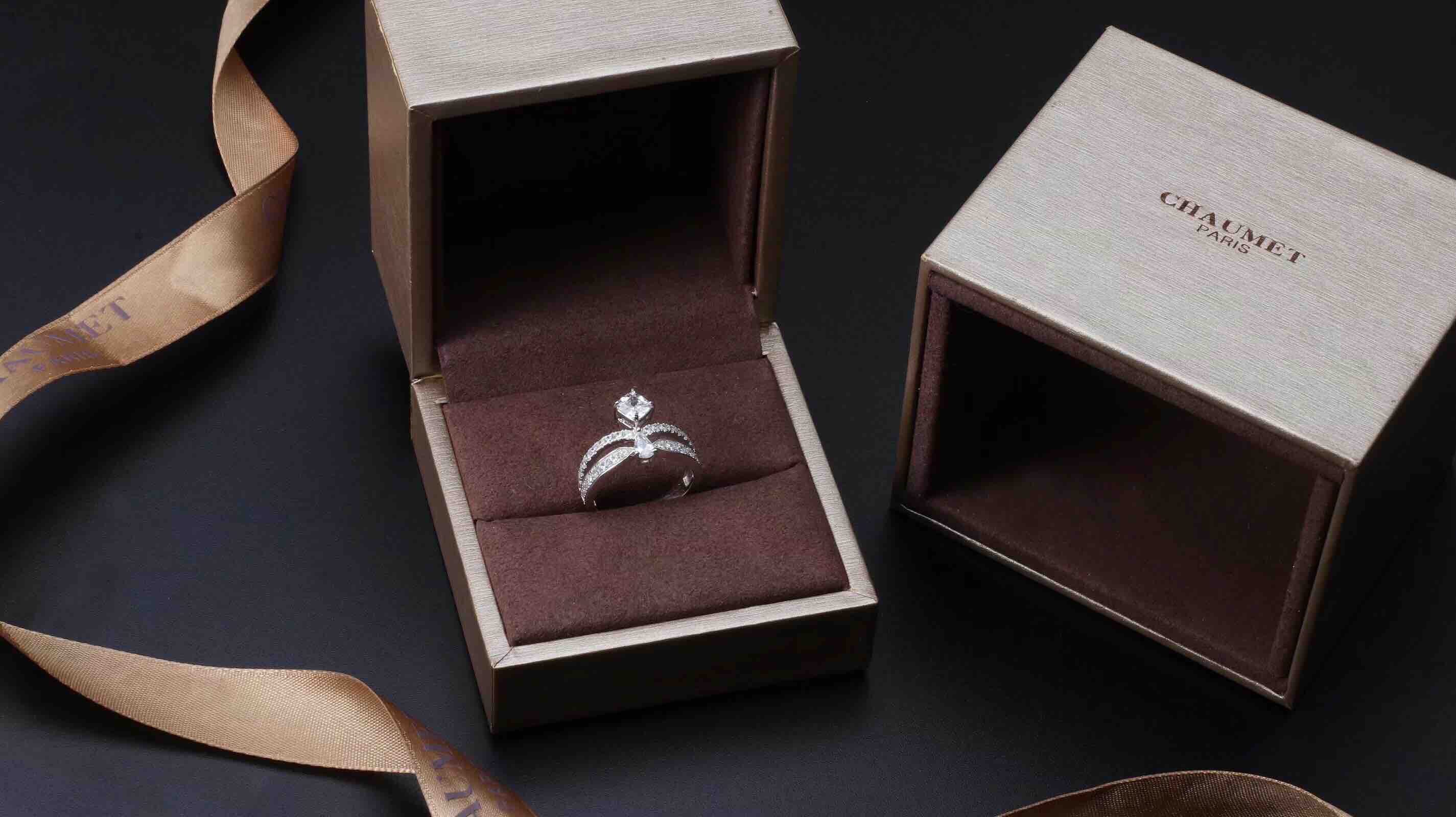 【CHAUMET】为爱加冕，钻戒 手镯