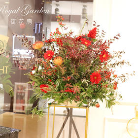 法国奢侈家装品牌THG桌台花艺