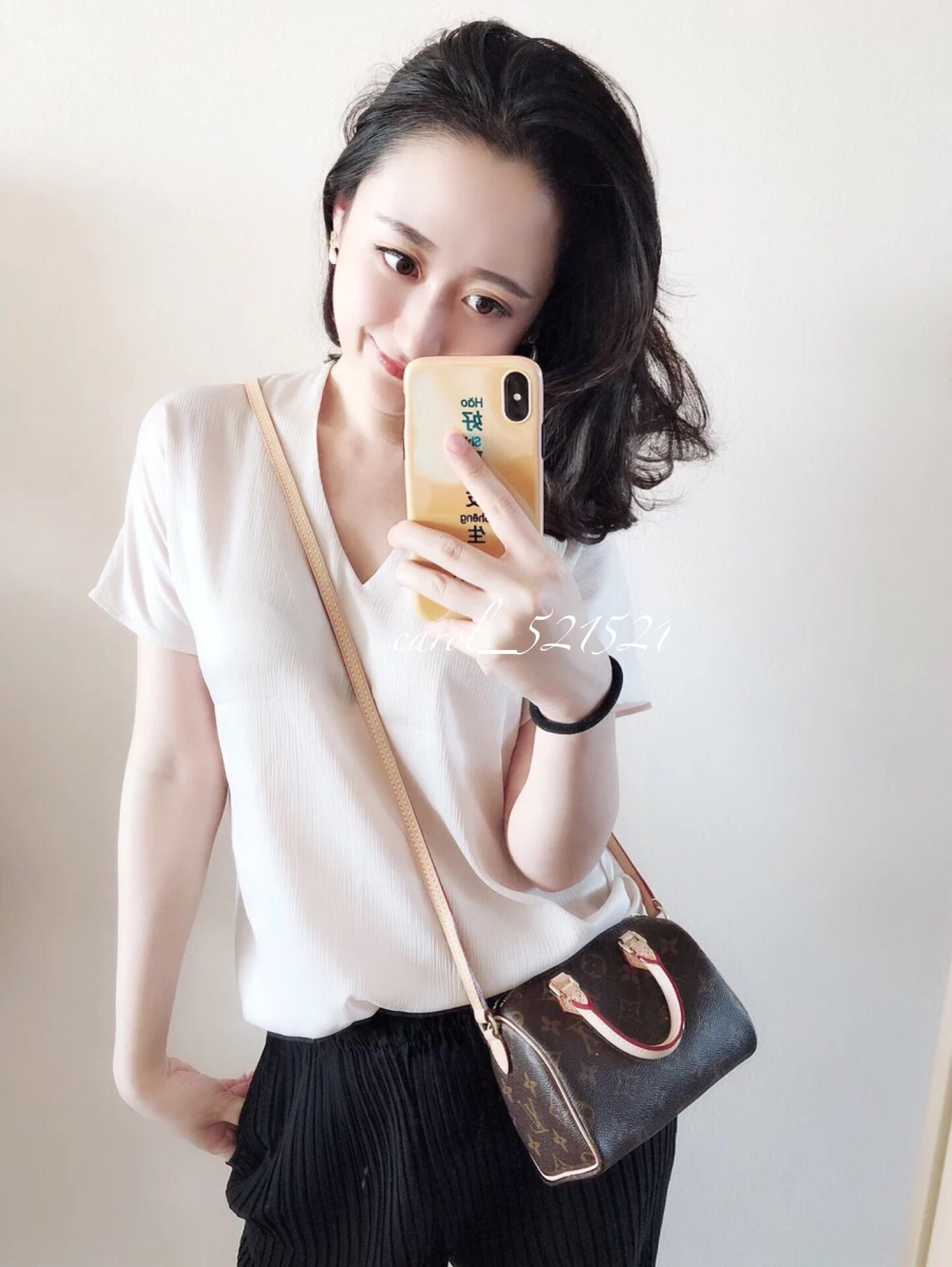 l nano speedy 手袋 款号:m61252 官网:7,350