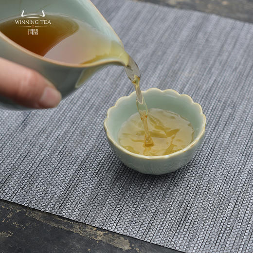 问鼎汝瓷天青（经典）莲花杯 商品图3