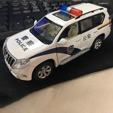 【车型】丰田霸道普拉多警车模型 商品图0