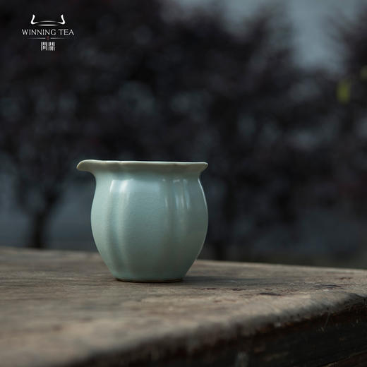中国问鼎汝瓷天青牡丹公杯 功夫茶具分茶器 陶瓷品茗汝窑泡茶器皿 商品图0