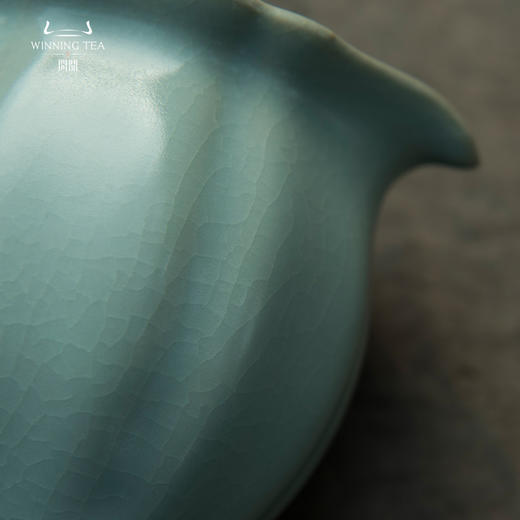 中国问鼎汝瓷天青牡丹公杯 功夫茶具分茶器 陶瓷品茗汝窑泡茶器皿 商品图2