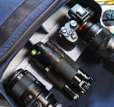 富图宝M-4C碳纤维三脚架 迷你便携支架 单反微单数码照相机三角架 商品图1