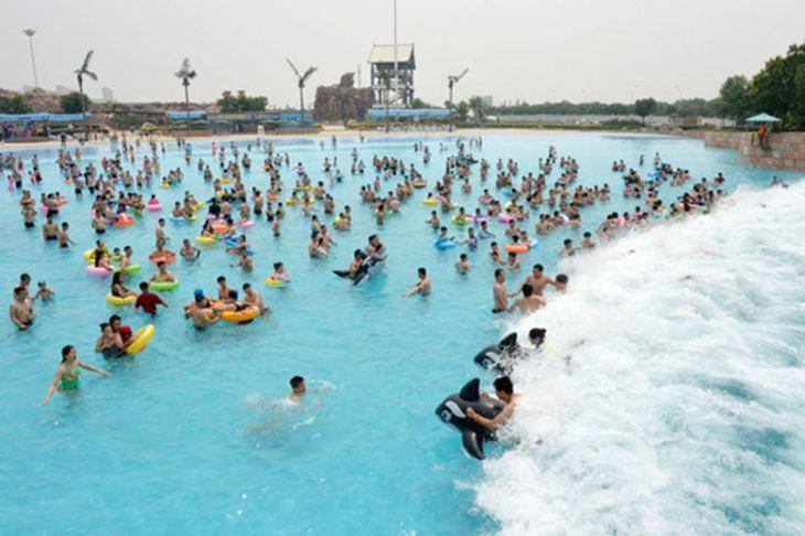 天津欢乐水魔方水上乐园