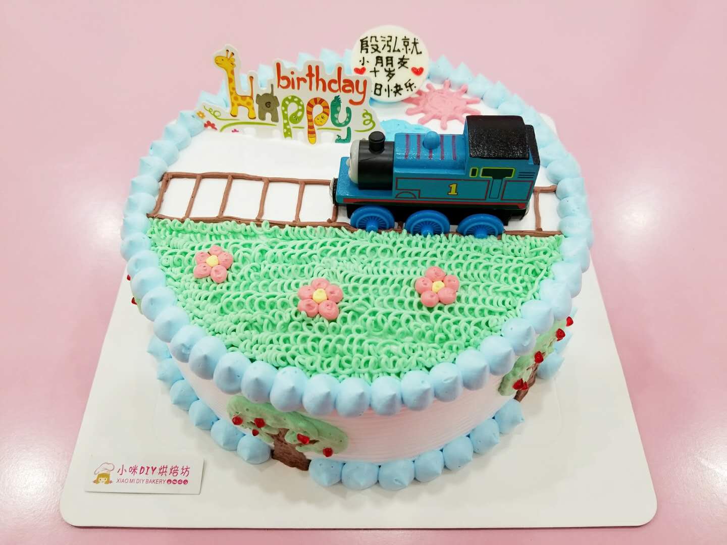 托马斯公仔蛋糕