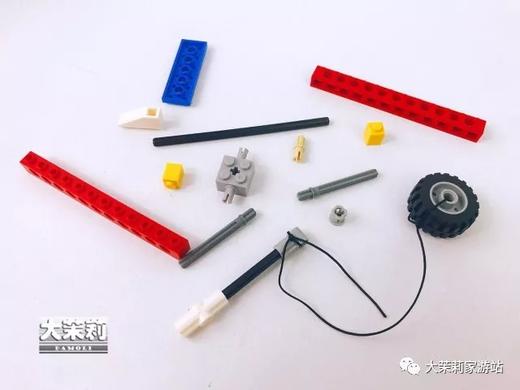 比乐高更好玩更益智的《悦趣式连锁反应》套装，35种乐高式积木 / 524块积木 / 视频带娃玩 商品图4