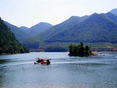 ＜2055千岛湖、《富春山居图》—琴溪峡谷森林碧潭戏水、 富春桃源（天成野槠林、九霄碧云洞、岩岭湖漂流）亲子纯玩二日游＞ 商品图1