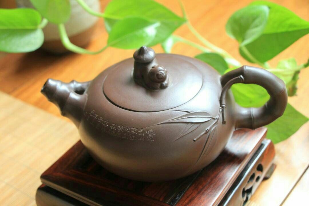 竹节把壶身雕竹叶紫砂茶壶 一粒珠壶