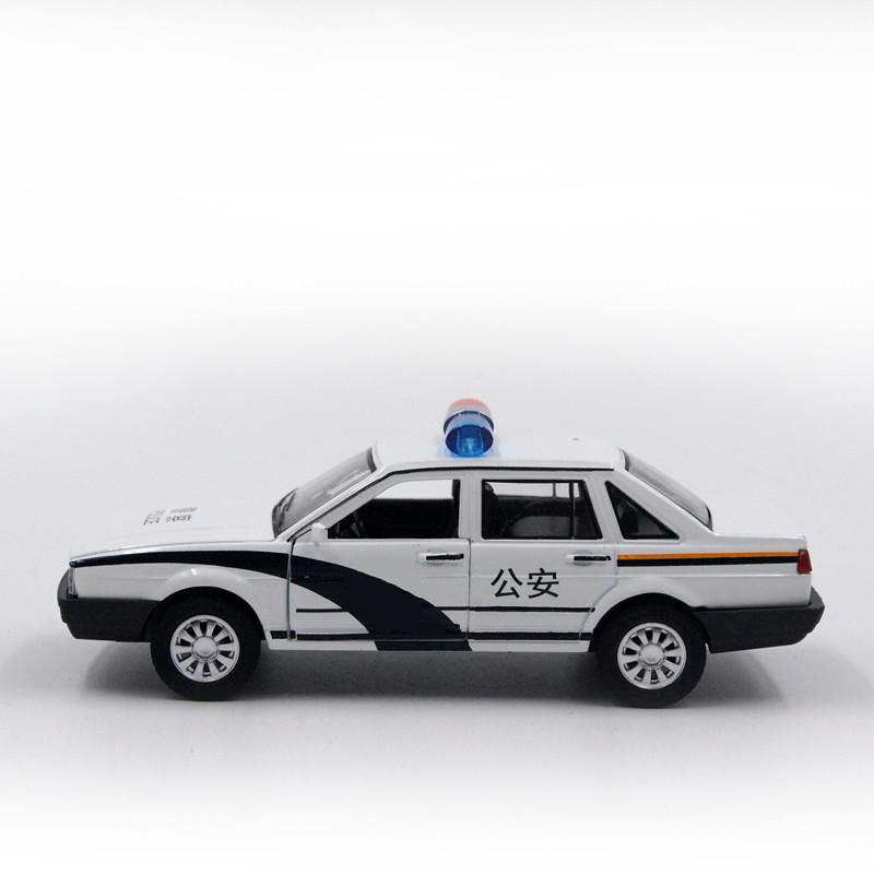 叱咤小警警车系列—大众桑塔纳警车经典款