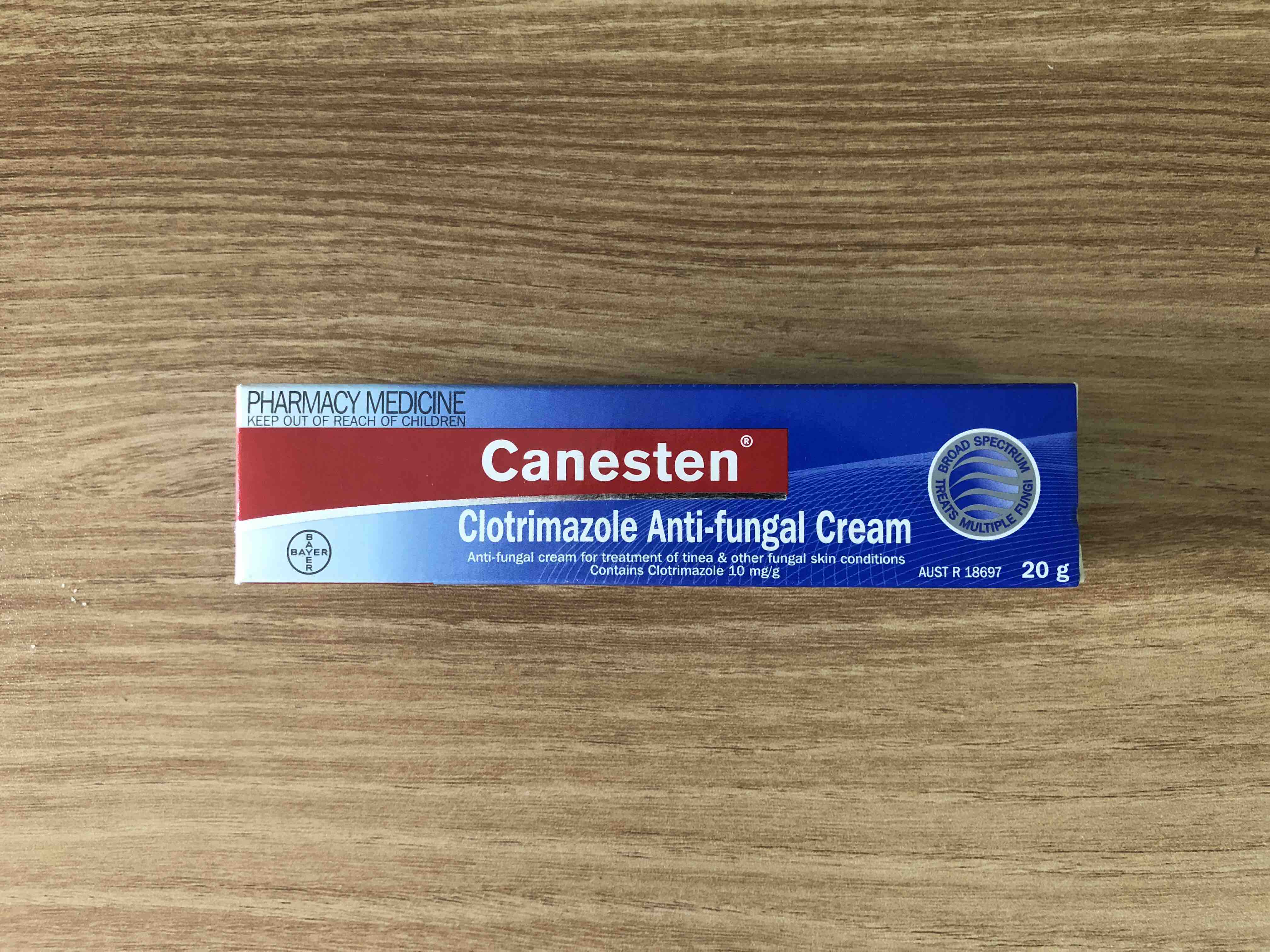 直邮 拜耳 canesten 真菌膏 脚部 身体 私处可选