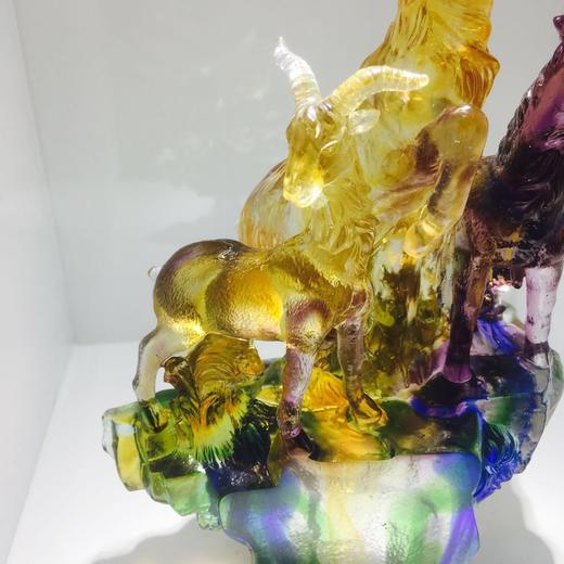 琉璃摆件 三羊开泰 大小 商务馈赠 商品图3