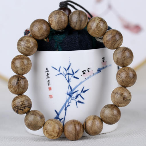 DA0619d-8-Z1.3 香至尊-12mm*17颗*9g 马泥涝沉香手串 商品图0