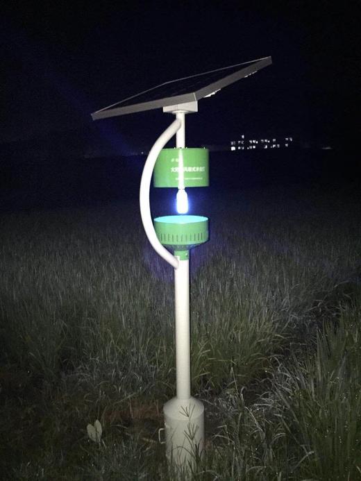 风吸式太阳能杀虫灯 商品图0