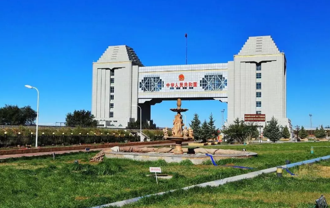 漠河北极村,呼伦贝尔大草原,阿尔山国家森林公园