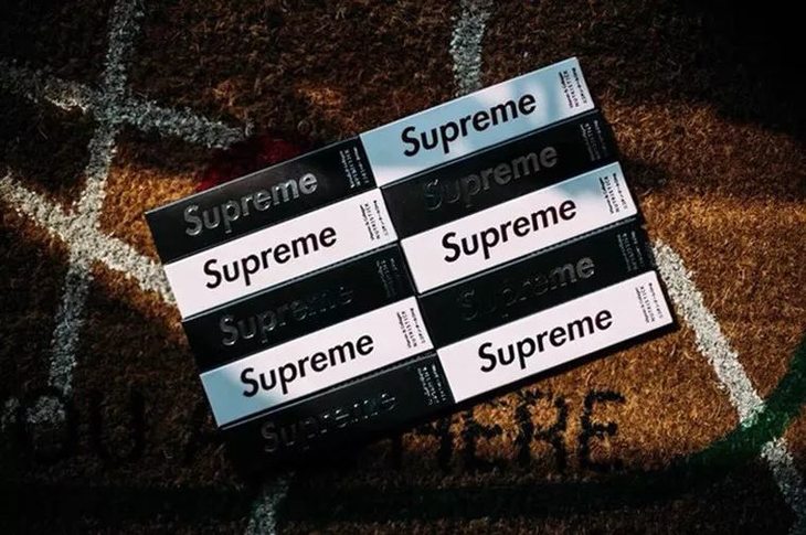曰本18supre吸入式一次性电子咽,300-500口雾化能量棒