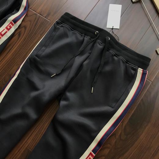 点此购买 GuccI 【古驰】男士运动休闲套装 101782 HOT 商品图6
