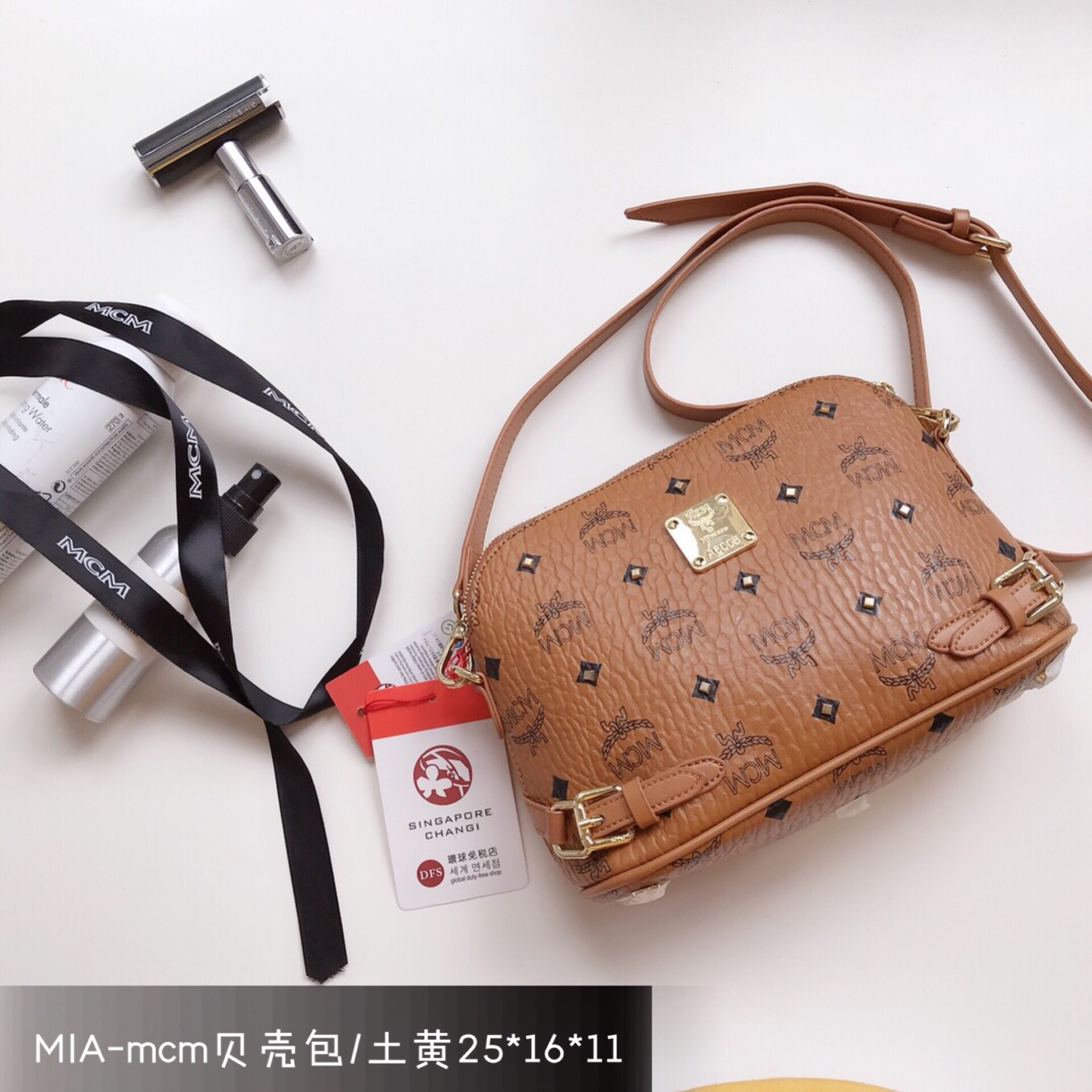 【女包】mia81407 mcm 中号贝壳包 售价269会员242包邮