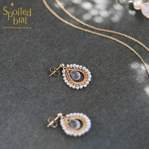 SpoiledBart Jewelry 天然粉晶珍珠戏剧系列耳钉 商品图1