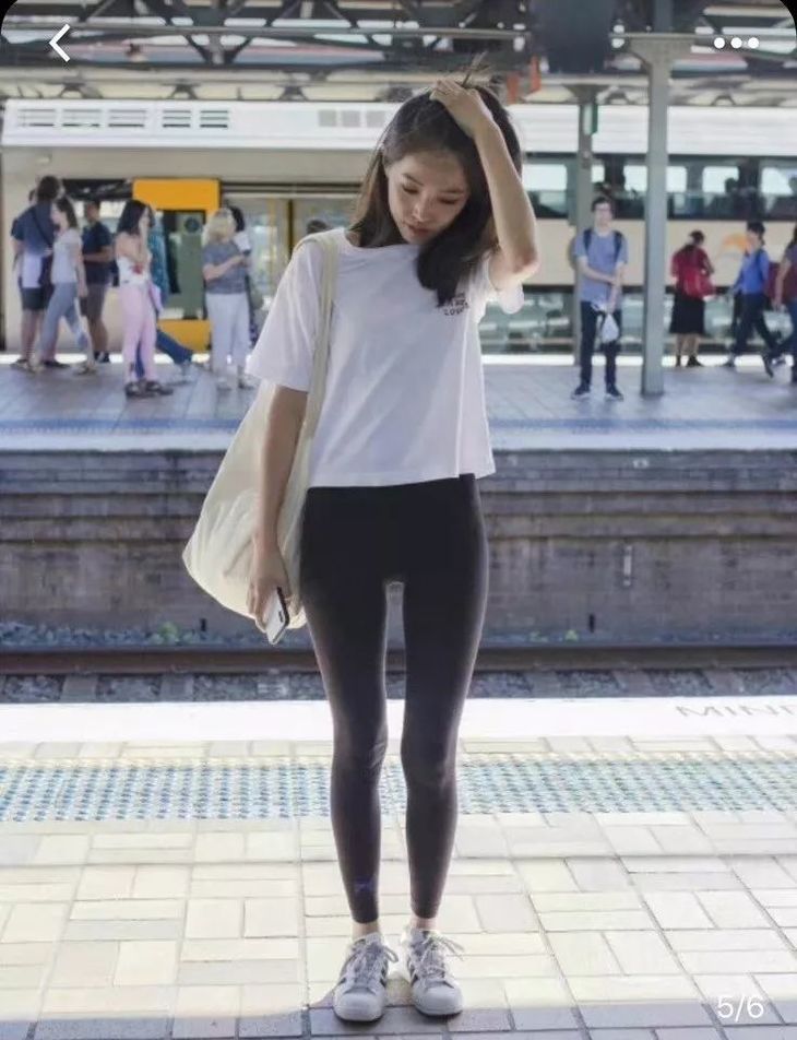 搭配上有氧减肥减肥的话,效guo甚至a瘦腿~更为瘦腿睡觉都运动,随牛尔穿着精油老师图片