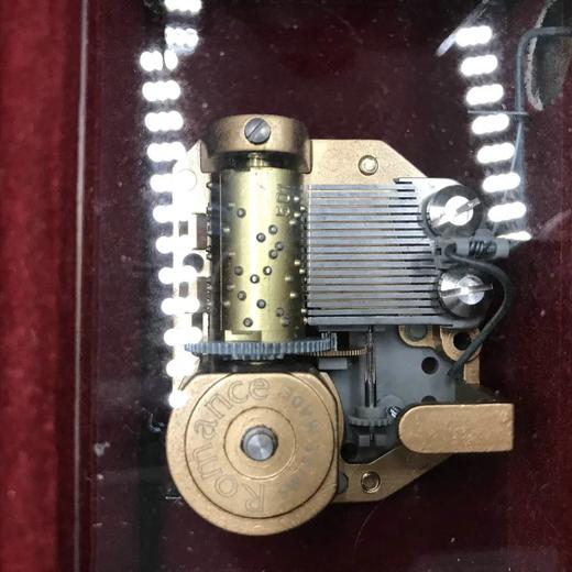 Reuge烤漆机械八音盒 施特劳斯《皇帝圆舞曲》实物见详情视频 商品图8