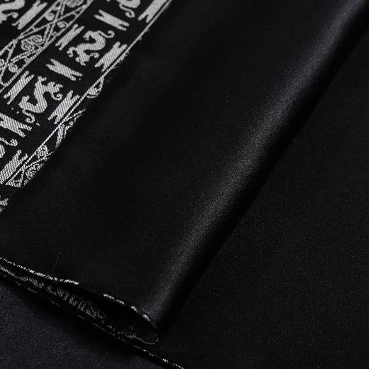 SAINTJOY/上久楷国礼款  男士宋锦双面长巾  战国策·灰色 SJ14036 商品图3