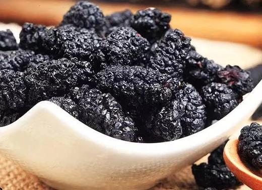【直播活动】头茬桑葚干 500g下单即送 300g 榛子 一袋 商品图3