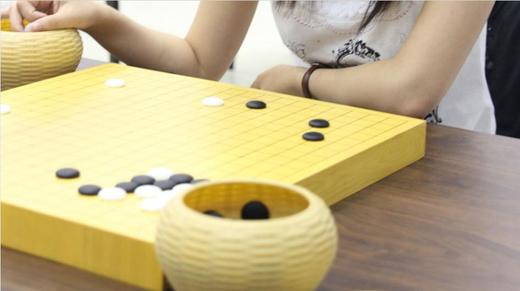 围棋棋盘套装 新榧围棋盘+全棋智能棋钟+B型中号新云子 棋盘 商品图1