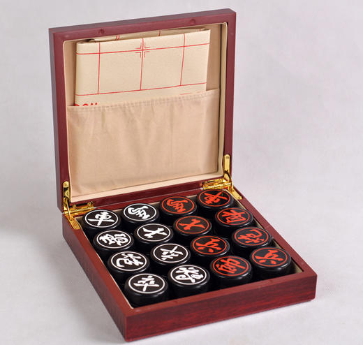 棋牌  木盒象棋 亚克力中国象棋棋子 直径3.5 厘米 含棋盘 YFH-40 商品图1