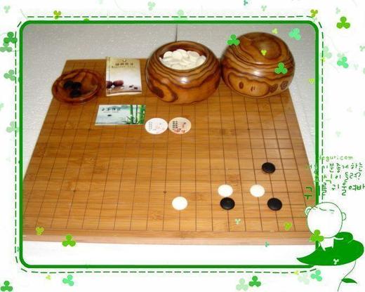包邮 围棋套装 全楠竹刻线围棋盘 +枣木围棋罐 +大号老云子 棋子 商品图0