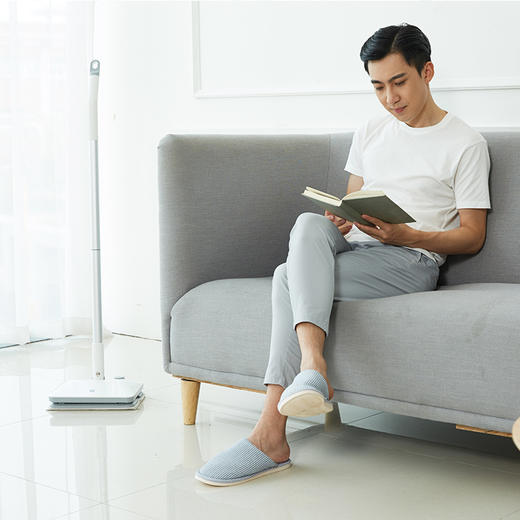 洒哇地咔智能擦地机丨解放双手，自动清洁消毒，地板节省50%家务的时间 商品图0