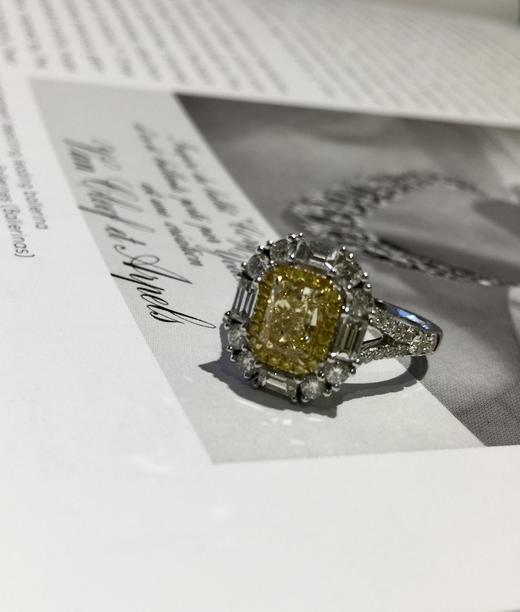 1.00克拉k金豪镶款黄钻戒指 商品图3