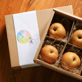 合作生产 | 生态秋月梨礼盒（偏粉） *Coprodution | Eco-Autumn pear