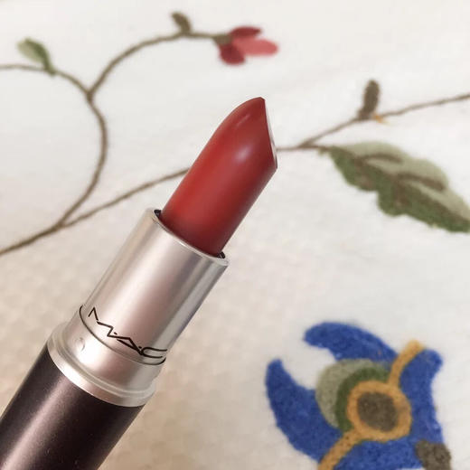 【送礼推荐】mac口红魅可子弹头唇膏 热门色小辣椒chili 牛血红dubonnet 商品图3