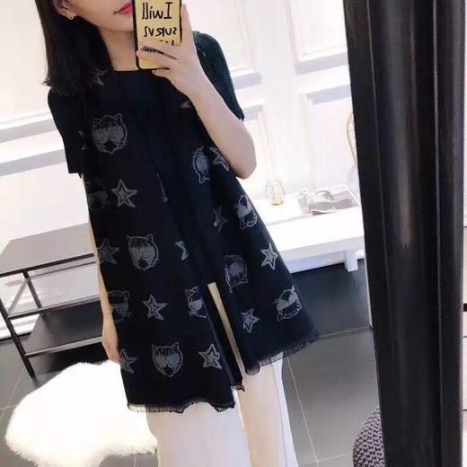 青春与优雅并存，澳洲OZLANA明星同款啵啵狗爱心吸睛猫头双面羊毛围巾披肩   FWJ52078 商品图3