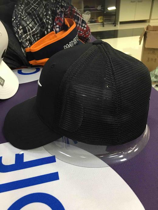 *全新正品耐克 夏季帽子男 nike速干网眼棒球帽 727031 编码：A180422X006（会员价88元）白金储值卡78元 商品图2