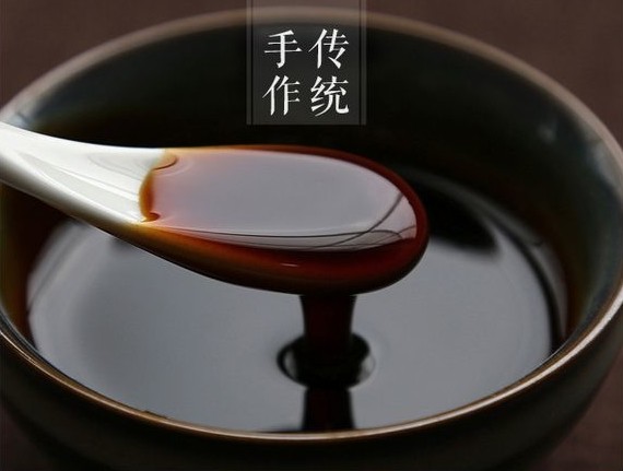 【七掌柜·手工枇杷膏】止咳，就喝七掌柜枇杷膏，让家人远离咳嗽远离医院