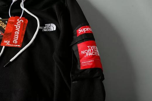网红达人款：北面&SUP联名甩帽卫衣   MWY52168 商品图7
