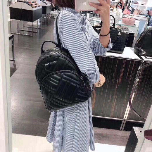 MK Abbry 哑光羊皮小香风中号双肩背包 商品图2