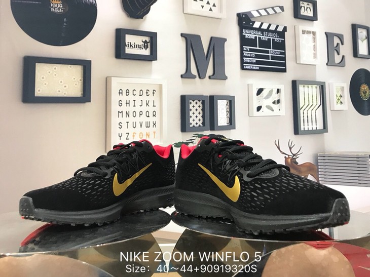 男鞋耐克nikezoomwinflo5登月5代猪八革轻盈休闲运动跑鞋aa7406002