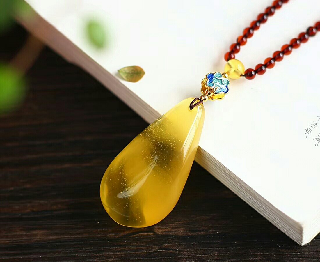 ajtzb jt天然蜜蜡水滴吊坠,尺寸41×21×13.5mm,重6.