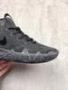点此购买  Nike Kyrie 4NCAA 欧文 黑金德鲁大叔 商品缩略图2