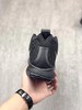 点此购买  Nike Kyrie 4NCAA 欧文 黑金德鲁大叔 商品缩略图8