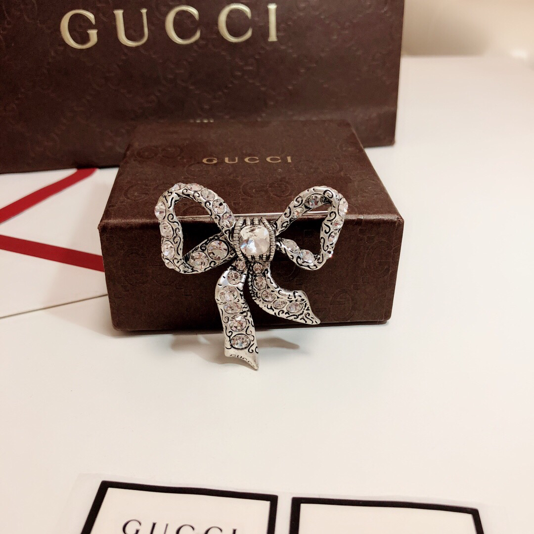 【g】gucci胸针