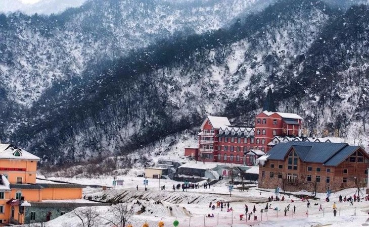 西岭雪山枫叶酒店双人住宿 双早