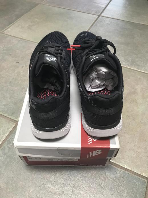 特价：New balance英国凯特王妃穿的限量版vazee transform女鞋大码 499元包邮 商品图2